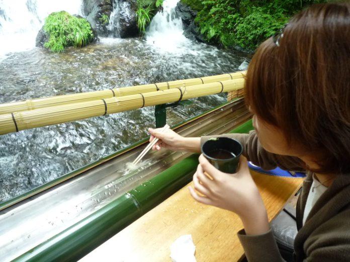 nagashi_somen