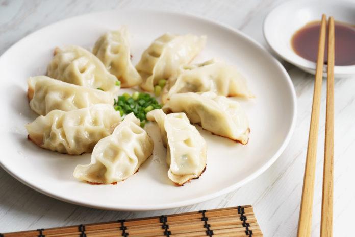 gyoza-ravioli-giapponesi-ricetta-yaki gyoza